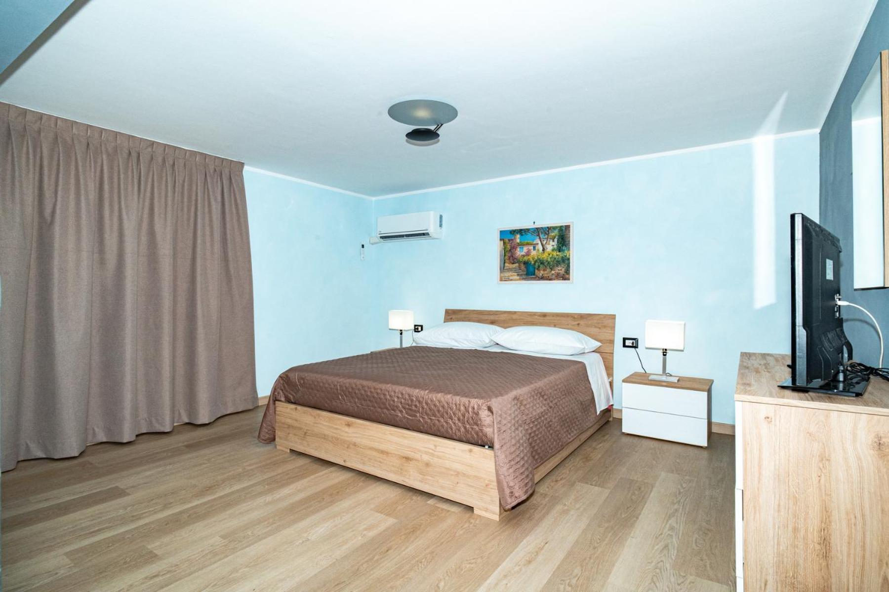 Roccaromana Home Κατάνια Εξωτερικό φωτογραφία